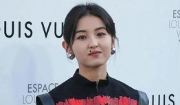 娱乐圈的新爆料明星,明星恋情曝光，真相令人震惊！